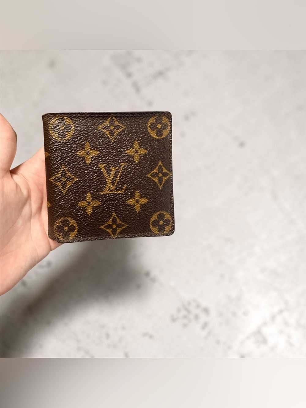 Vtg Louis Vuitton Bifold Men's Wallet